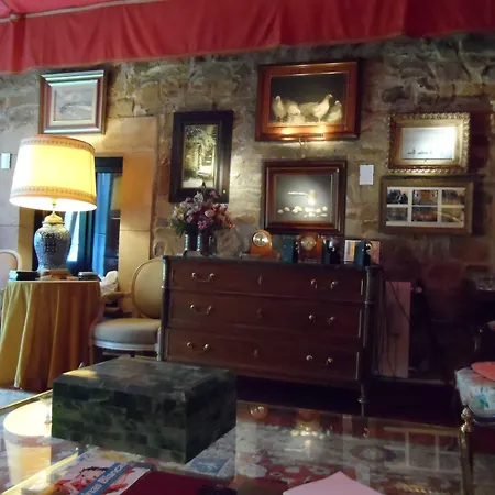 Hotell La Fundacion 4*