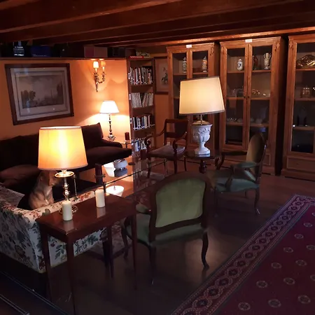 La Fundacion Szálloda Bretún