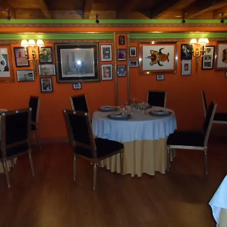 La Fundacion 4* Bretun
