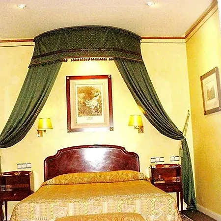 La Fundacion Hotel